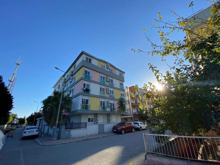Muhtesem Konum, Genis Daire'2' Daire